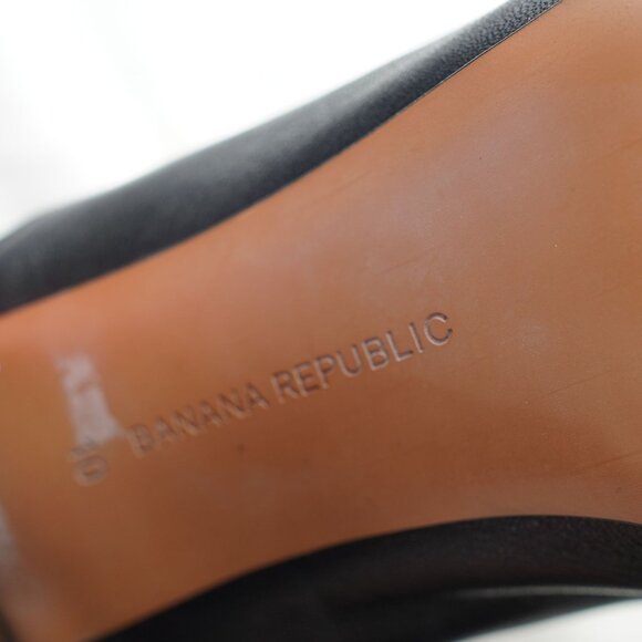 Banana Republic Black Leather Block Heel Sandals Size 9 Peep Toe Slingback Flawe - Picture 8 of 10